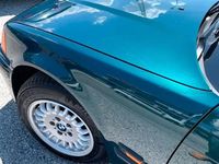 Usata BMW 116 Efficient Dynamics 102 CV (75 kW) 1995 Verde Utilitaria