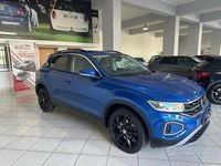Usata VW T-Roc Life 150 CV (110 kW) 2022 Blu SUV