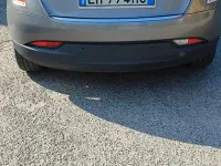 Usata Lancia Delta 120 CV (88 kW) 2012 Grigio Utilitaria