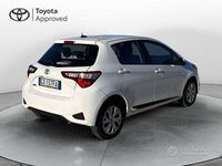 Usata Toyota Yaris Active 72 CV (52 kW) 2020 Bianco Berlina