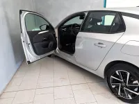 Usata Opel Corsa S 101 CV (74 kW) 2025 Other Utilitaria