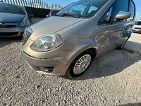 Usata Lancia Musa 90 CV (66 kW) 2009 Oro Monovolume