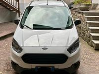 Usata Ford T 100 CV (73 kW) 2023 Bianco Furgone