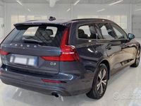 Usata Volvo V60 Business Edition 150 CV (110 kW) 2019 Grigio Station wagon