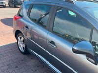 Usata Peugeot 207 2011 Grigio Station wagon