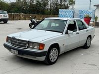 Usata Mercedes 190 75 CV (55 kW) 1990 Bianco Berlina