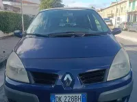 Usata Renault Scenic E-Tech Dynamique 105 CV (77 kW) 2009 Blu/azzurro Monovolume