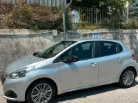 Usata Peugeot 208 75 CV (55 kW) 2017 Grigio Utilitaria