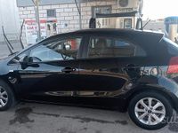 Usata Kia Rio 75 CV (55 kW) 2011 Nero Berlina