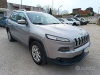 Usata Jeep Cherokee Longitude 140 CV (102 kW) 2015 Grigio SUV