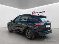 Usata Ford Kuga ST-Line 120 CV (88 kW) 2022 Nero SUV