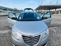 Usata Lancia Ypsilon 95 CV (69 kW) 2014 Grigio Utilitaria