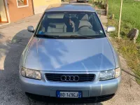 Usata Audi A3 Ambiente 110 CV (80 kW) 1999 Argento Utilitaria