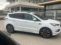 Usata Ford Kuga ST 120 CV (88 kW) 2018 Bianco SUV