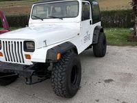Usata Jeep Wrangler 103 CV (75 kW) 1989 SUV