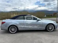 Usata Mercedes E220 Premium 170 CV (125 kW) 2015 Blu Cabrio