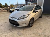 Usata Ford Fiesta Titanium 95 CV (69 kW) 2012 Grigio Berlina