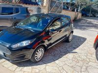 Usata Ford Fiesta 97 CV (71 kW) 2013 Nero Utilitaria
