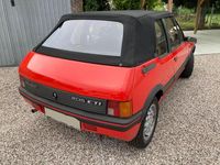 Usata Peugeot 205 112 CV (82 kW) 1988 Rosso Cabrio