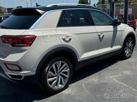 Usata VW T-Roc 150 CV (110 kW) 2023 SUV