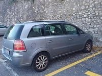 Usata Opel Zafira 120 CV (88 kW) 2005 Grigio Monovolume