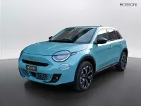Usata Fiat 600 La Prima 110 CV (80 kW) 2025 Blu SUV