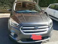 Usata Ford Kuga 120 CV (88 kW) 2018 Grigio SUV