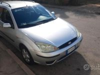 Usata Ford Focus 100 CV (73 kW) 2002 Grigio Station wagon