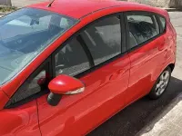 Usata Ford Fiesta 75 CV (55 kW) 2016 Rosso Utilitaria
