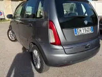Gebraucht Lancia Musa Gold 95 PS (69 kW) 2011 Grau Van / Kleinbus