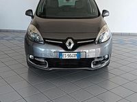 Usata Renault Scénic III 110 CV (80 kW) 2013 Giallo Monovolume