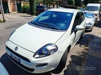 Usata Fiat Punto 90 CV (66 kW) 2014 Bianco Berlina