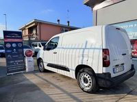 Usata Fiat Doblò 131 CV (96 kW) 2023 Bianco Monovolume