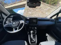 Usata Renault Clio V Evolution 101 CV (74 kW) 2023 Grigio Berlina