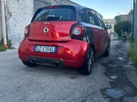 Begagnad Smart ForFour Brabus 109 HK (80 kW) 2016 Röd Halvkombi