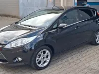 Usata Ford Fiesta Titanium 92 CV (67 kW) 2012 Nero Berlina