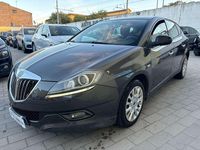 Usata Lancia Delta 120 CV (88 kW) 2010 Grigio Utilitaria