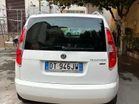 Usata Skoda Roomster 105 CV (77 kW) 2009 Bianco Monovolume
