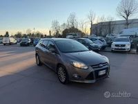 Usata Ford Focus 115 CV (84 kW) 2012 Grigio Station wagon