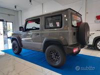 Usata Suzuki Jimny 102 CV (75 kW) 2022 Grigio SUV