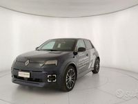 Usata Renault 5 E-Tech Komfort 110 kW (150 CV) 2024 Blu Berlina