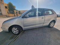 Usata VW Polo Comfortline 64 CV (47 kW) 2004 Argento Berlina