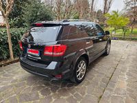 Usata Fiat Freemont Lounge 170 CV (125 kW) 2014 Nero SUV