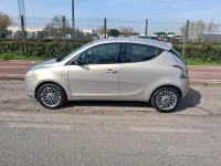 Usata Lancia Ypsilon 95 CV (69 kW) 2012 Utilitaria