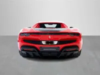 Usata Ferrari 296 663 CV (487 kW) 2025 Rosso Coupé