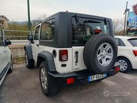 Usata Jeep Wrangler Sport 176 CV (129 kW) 2011 Bianco SUV