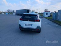Usata Peugeot 5008 GT-line 130 CV (95 kW) 2018 Bianco SUV