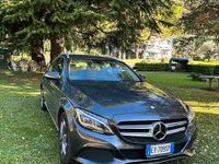 Usata Mercedes C220 170 CV (125 kW) 2015 Blu Berlina
