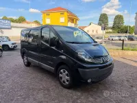 Usata Renault Trafic 114 CV (83 kW) 2012 Grigio Monovolume
