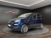 Usata Fiat Panda Lounge 71 CV (52 kW) 2020 Blu/azzurro Utilitaria